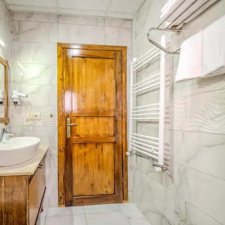 ホテル Cakiltasi Evi