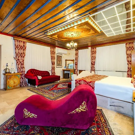 Cakiltasi Evi 호텔 2*
