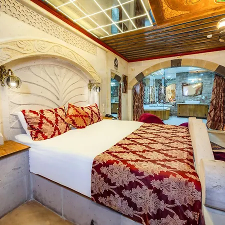 ホテル Cakiltasi Evi 2*