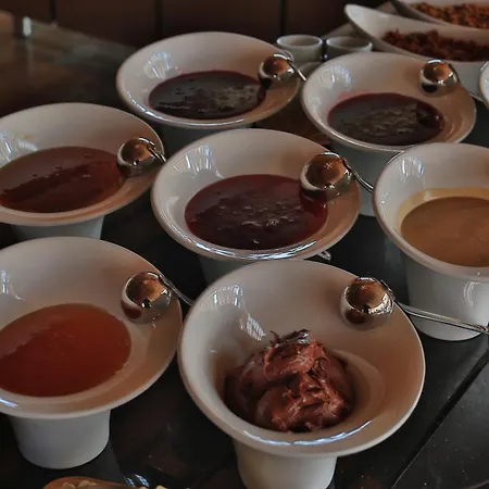 ホテル Cakiltasi Evi 2*